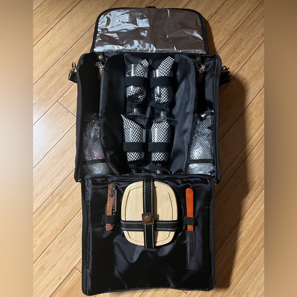 New Stylish Black Picnic Bag